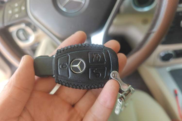 Used Mercedes-Benz GLK-Class 2013 GLK 300 4MATIC Fashion Model Vehicle Key