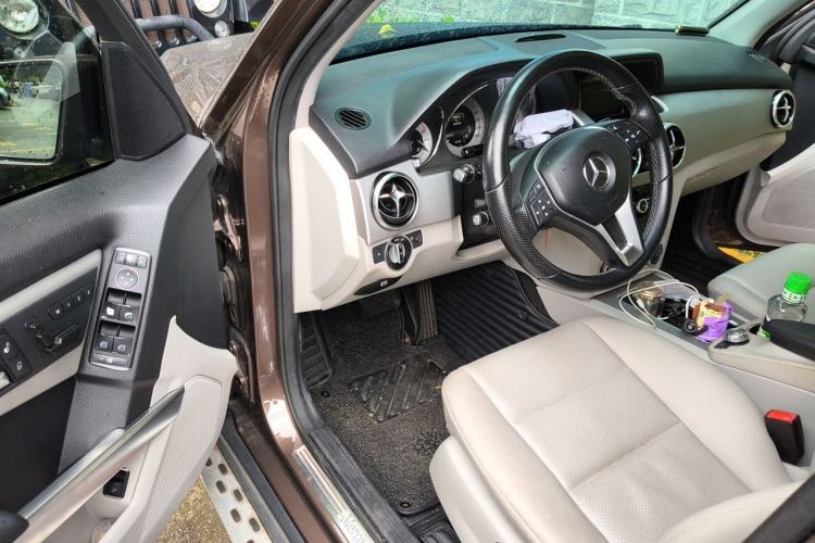 Used Mercedes-Benz GLK-Class 2013 GLK 300 4MATIC Dynamic Sunroof Model Driver Seat