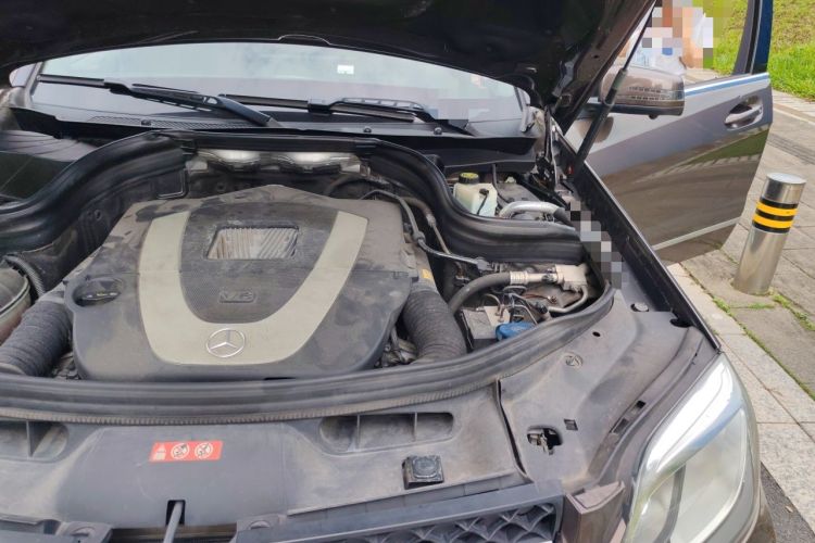 Used Mercedes-Benz GLK-Class 2013 GLK 300 4MATIC Dynamic Sunroof Model Engine Bay Left