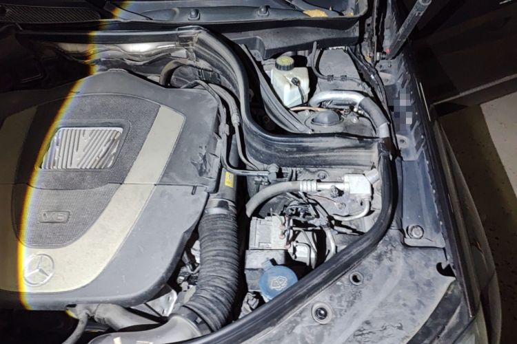 Used Mercedes-Benz GLK-Class 2013 GLK 300 4MATIC Dynamic Sunroof Model Engine Bay Left