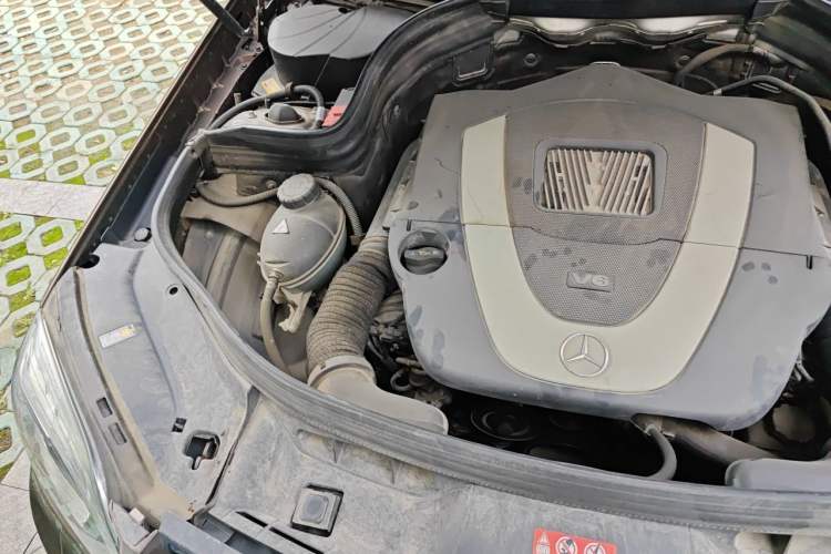 Used Mercedes-Benz GLK-Class 2013 Facelift GLK 300 4MATIC Fashion Edition Engine Bay Right