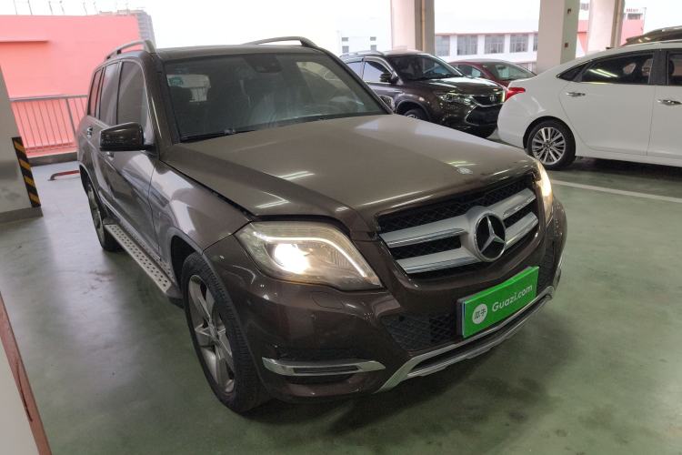 Used Mercedes-Benz GLK-Class 2013 Facelift GLK 300 4MATIC Fashion Edition Exterior 2