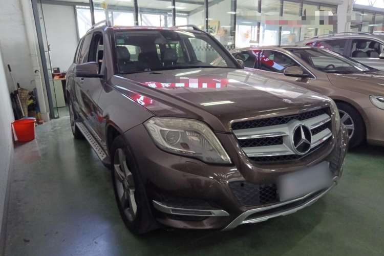 Used Mercedes-Benz GLK-Class 2013 Facelift GLK 300 4MATIC Fashion Edition Exterior 2