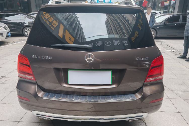 Used Mercedes-Benz GLK-Class 2013 GLK 300 4MATIC Dynamic Sunroof Model Exterior 4