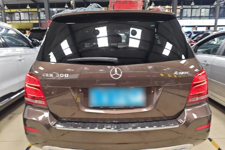 Used Mercedes-Benz GLK-Class 2013 GLK 300 4MATIC Dynamic Sunroof Model Exterior 4