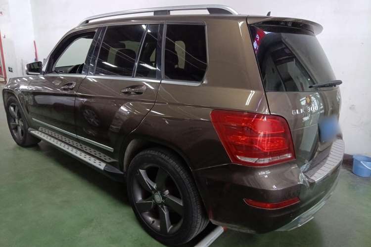 Used Mercedes-Benz GLK-Class 2013 Facelift GLK 300 4MATIC Fashion Edition Exterior 5