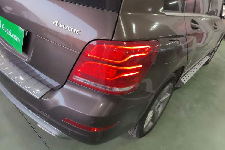 Used Mercedes-Benz GLK-Class 2013 Facelift GLK 300 4MATIC Fashion Edition Exterior 6