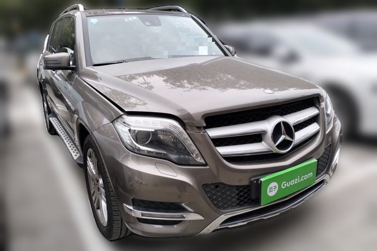 Used Mercedes-Benz GLK-Class 2013 GLK 300 4MATIC Fashion Model Front Right 45 Deg
