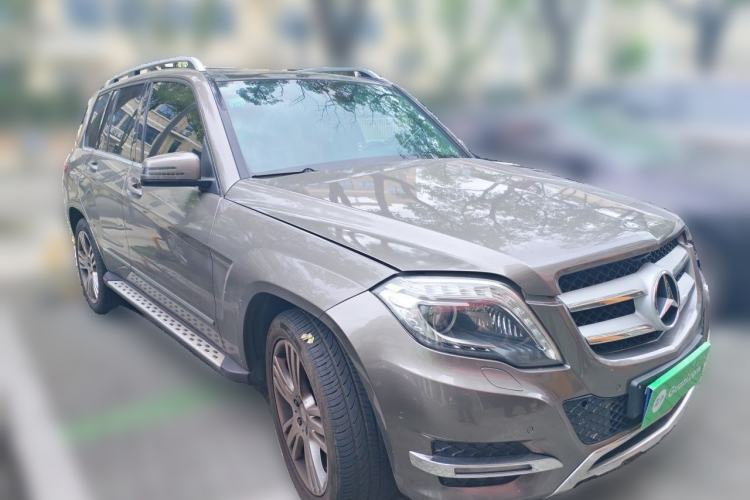 Used Mercedes-Benz GLK-Class 2013 GLK 300 4MATIC Fashion Model Front Right 45 Deg
