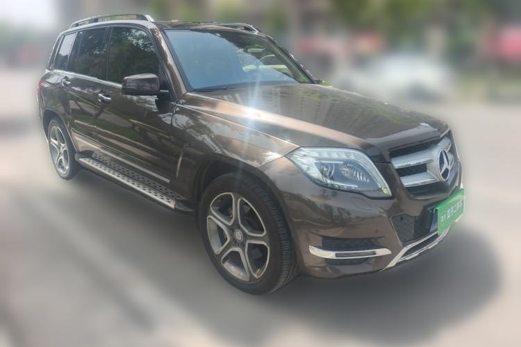 Used Mercedes-Benz GLK-Class 2013 Facelift GLK 300 4MATIC Luxury Edition Front Right 45 Deg