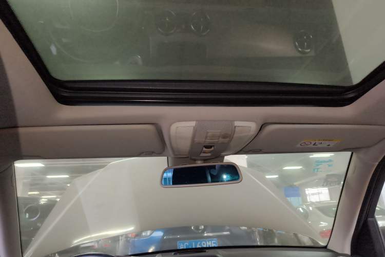Used Mercedes-Benz GLK-Class 2013 Facelift GLK 300 4MATIC Fashion Edition Headliner