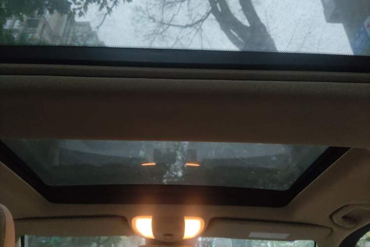 Used Mercedes-Benz GLK-Class 2013 GLK 300 4MATIC Fashion Model Headliner