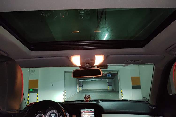 Used Mercedes-Benz GLK-Class 2013 GLK 300 4MATIC Dynamic Sunroof Model Headliner