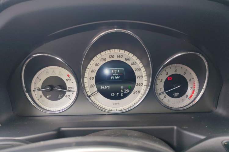 Used Mercedes-Benz GLK-Class 2013 GLK 300 4MATIC Dynamic Sunroof Model Instrument Cluster