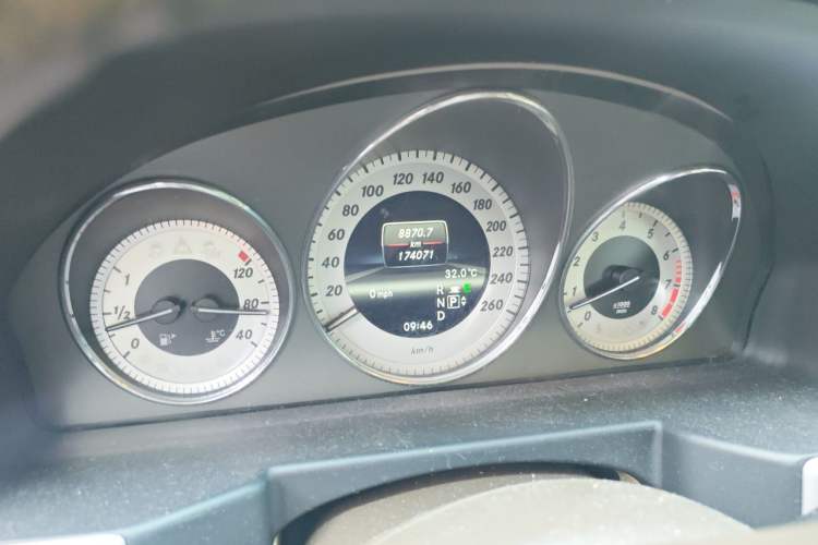 Used Mercedes-Benz GLK-Class 2013 GLK 300 4MATIC Fashion Model Instrument Cluster