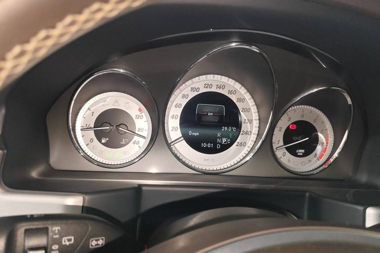 Used Mercedes-Benz GLK-Class 2013 GLK 300 4MATIC Dynamic Sunroof Model Instrument Cluster