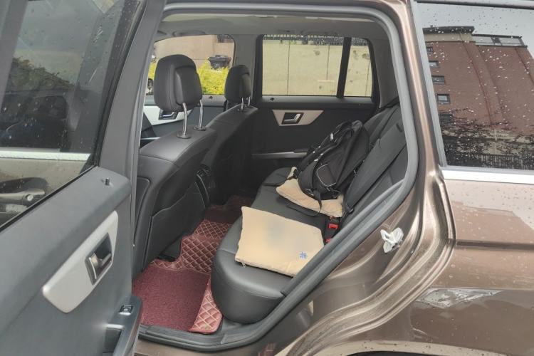 Used Mercedes-Benz GLK-Class 2013 GLK 300 4MATIC Dynamic Sunroof Model Left Rear Seat