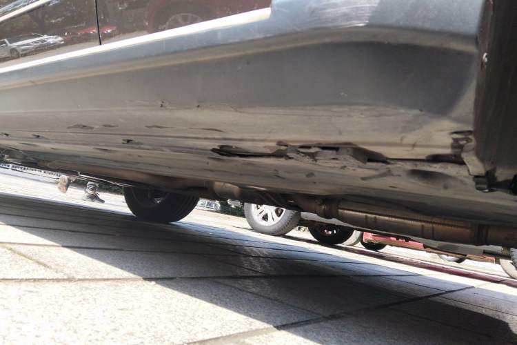 Used Mercedes-Benz GLK-Class 2013 Facelift GLK 300 4MATIC Fashion Edition Left Side Sill