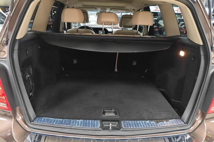 Used Mercedes-Benz GLK-Class 2013 GLK 300 4MATIC Dynamic Sunroof Model Trunk