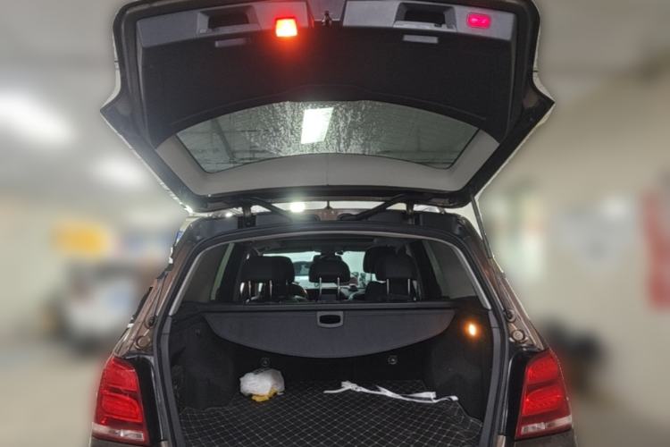 Used Mercedes-Benz GLK-Class 2013 GLK 300 4MATIC Dynamic Sunroof Model Trunk
