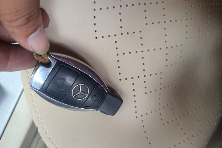 Used Mercedes-Benz GLK-Class 2013 GLK 300 4MATIC Dynamic Edition Vehicle Key
