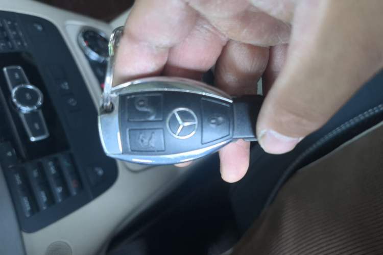 Used Mercedes-Benz GLK-Class 2013 Facelift GLK 300 4MATIC Fashion Edition Vehicle Key