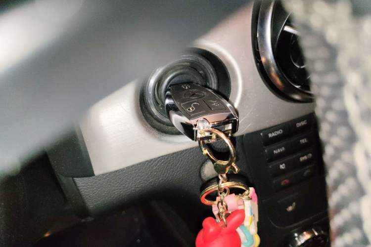Used Mercedes-Benz GLK-Class 2013 GLK 300 4MATIC Fashion Model Vehicle Key