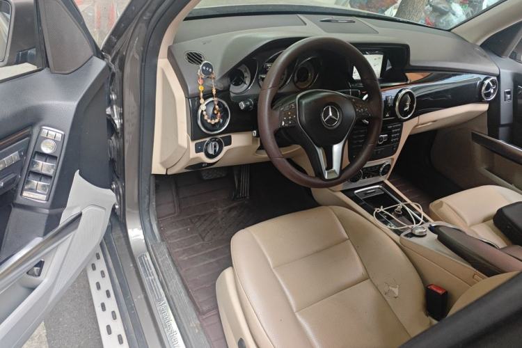Used Mercedes-Benz GLK-Class 2013 Facelift GLK 300 4MATIC Fashion Edition Driver Seat