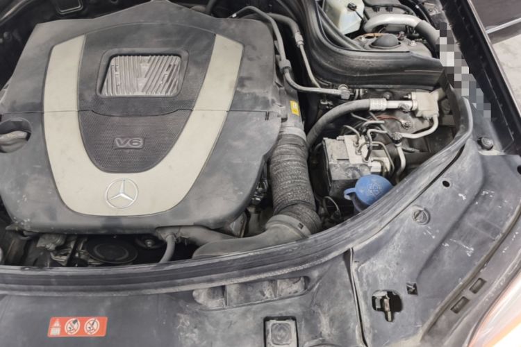 Used Mercedes-Benz GLK-Class 2013 GLK 300 4MATIC Dynamic Sunroof Model Engine Bay Left