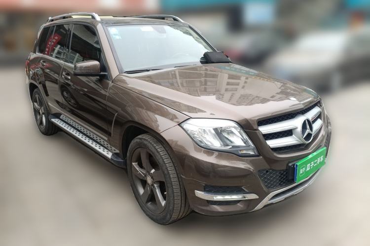 Used Mercedes-Benz GLK-Class 2013 GLK 300 4MATIC Dynamic Sunroof Model Front Right 45 Deg