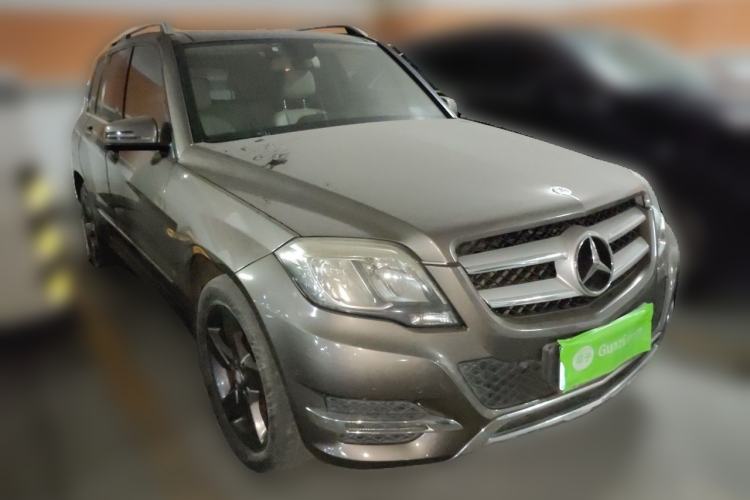 Used Mercedes-Benz GLK-Class 2013 GLK 300 4MATIC Fashion Model Front Right 45 Deg
