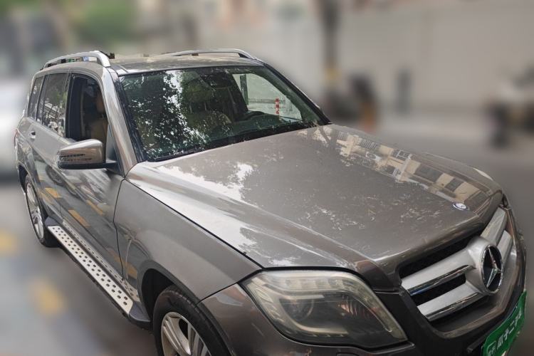 Used Mercedes-Benz GLK-Class 2013 Facelift GLK 300 4MATIC Fashion Edition Front Right 45 Deg