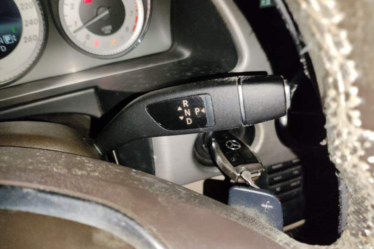 Used Mercedes-Benz GLK-Class 2013 GLK 300 4MATIC Fashion Model Gear Lever