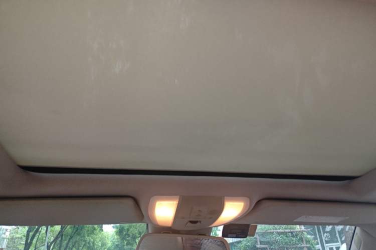 Used Mercedes-Benz GLK-Class 2013 Facelift GLK 300 4MATIC Fashion Edition Headliner