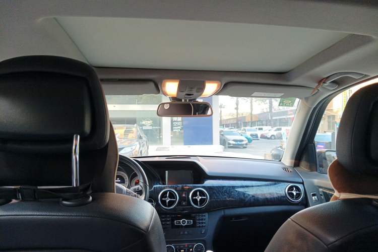 Used Mercedes-Benz GLK-Class 2013 GLK 300 4MATIC Dynamic Sunroof Model Headliner