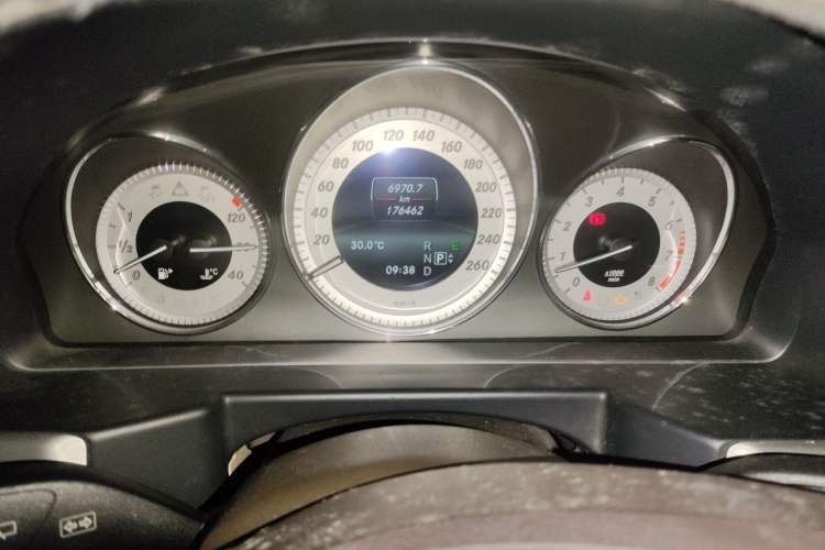 Used Mercedes-Benz GLK-Class 2013 GLK 300 4MATIC Fashion Model Instrument Cluster