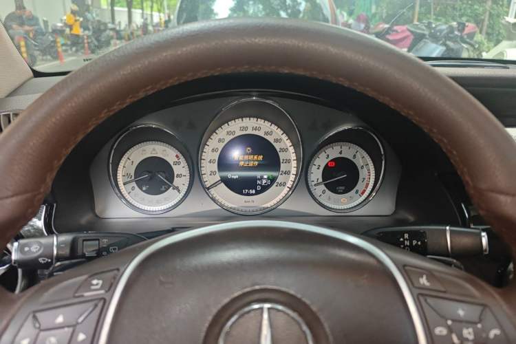 Used Mercedes-Benz GLK-Class 2013 Facelift GLK 300 4MATIC Fashion Edition Instrument Cluster
