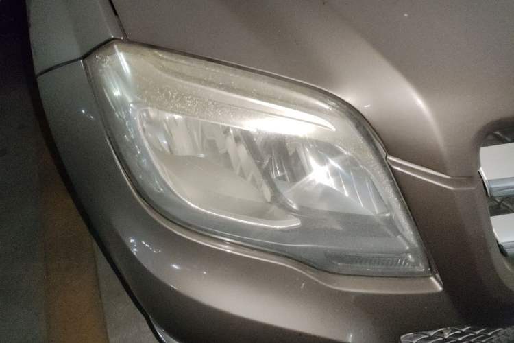 Used Mercedes-Benz GLK-Class 2013 GLK 300 4MATIC Fashion Model Right Front Headlight
