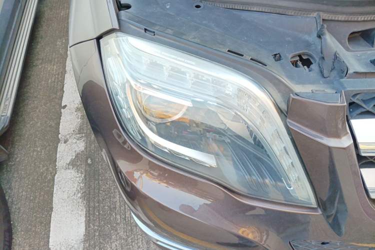Used Mercedes-Benz GLK-Class 2013 GLK 300 4MATIC Dynamic Sunroof Model Right Front Headlight