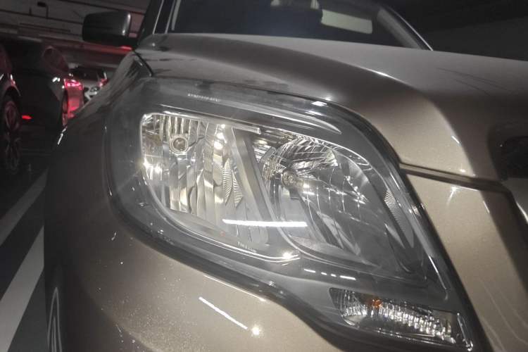 Used Mercedes-Benz GLK-Class 2013 GLK 300 4MATIC Dynamic Edition Right Front Headlight