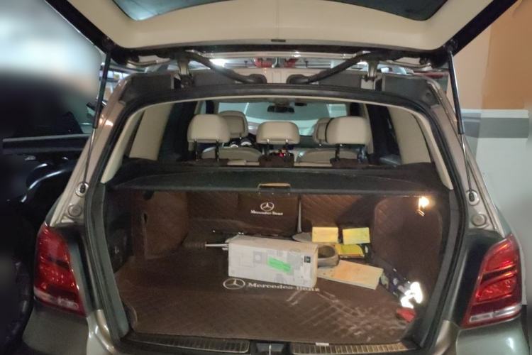 Used Mercedes-Benz GLK-Class 2013 GLK 300 4MATIC Fashion Model Trunk