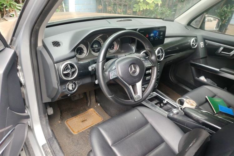 Used Mercedes-Benz GLK-Class 2013 GLK 300 4MATIC Dynamic Edition Steering Wheel