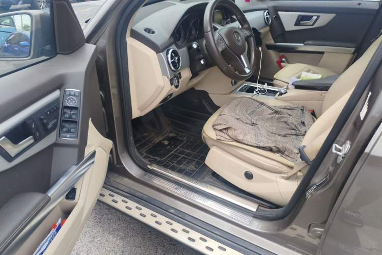 Used Mercedes-Benz GLK-Class 2013 GLK 300 4MATIC Dynamic Sunroof Model Driver Seat