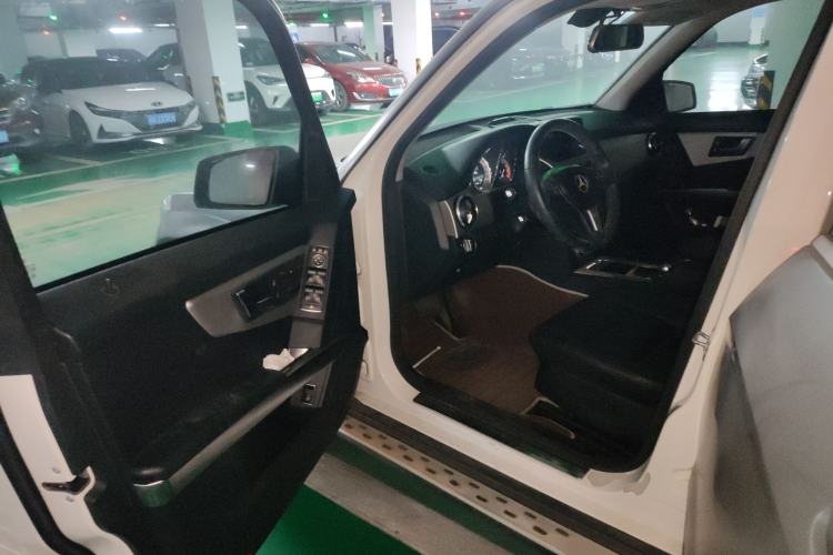 Used Mercedes-Benz GLK-Class 2013 GLK 300 4MATIC Dynamic Sunroof Model Driver Seat