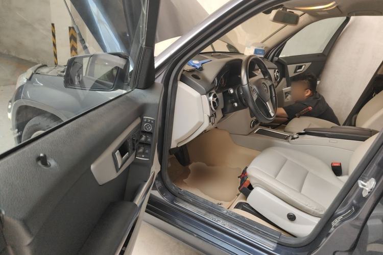 Used Mercedes-Benz GLK-Class 2013 GLK 300 4MATIC Dynamic Edition Driver Seat