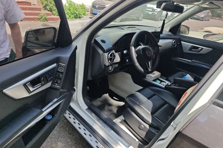 Used Mercedes-Benz GLK-Class 2013 GLK 300 4MATIC Dynamic Edition Driver Seat