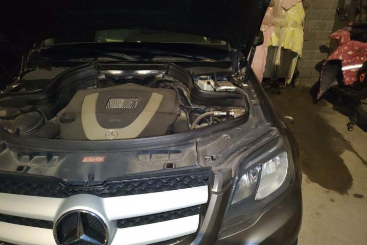 Used Mercedes-Benz GLK-Class 2013 GLK 300 4MATIC Dynamic Edition Engine Bay Left