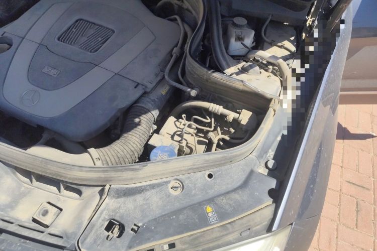 Used Mercedes-Benz GLK-Class 2013 GLK 300 4MATIC Luxury Model Engine Bay Left