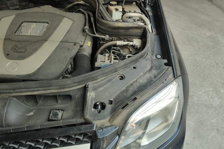 Used Mercedes-Benz GLK-Class 2013 GLK 300 4MATIC Dynamic Edition Engine Bay Left