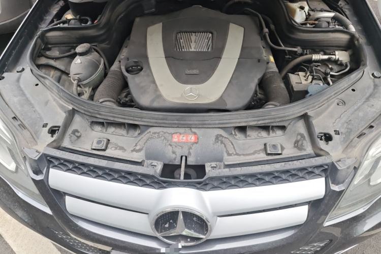 Used Mercedes-Benz GLK-Class 2013 GLK 300 4MATIC Dynamic Edition Engine Bay